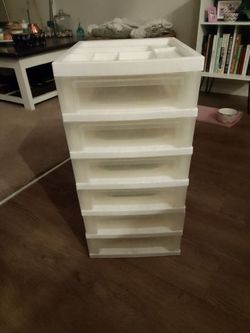 Iris 6 drawer storage tower
