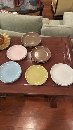 Russel wright plates