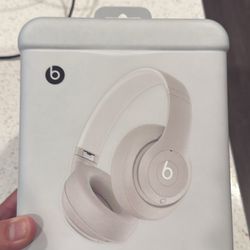 Beats Studio Pro