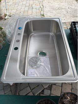Kitchen sink *NEW*