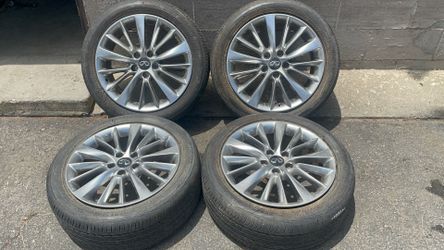 Infiniti Q50 18-inch aluminum wheels 5 on 4.5 inches
