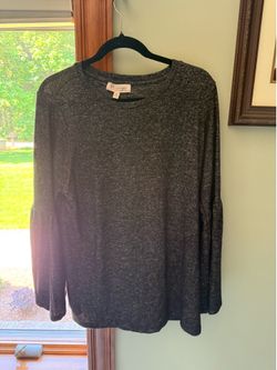 Women’s top long sleeve