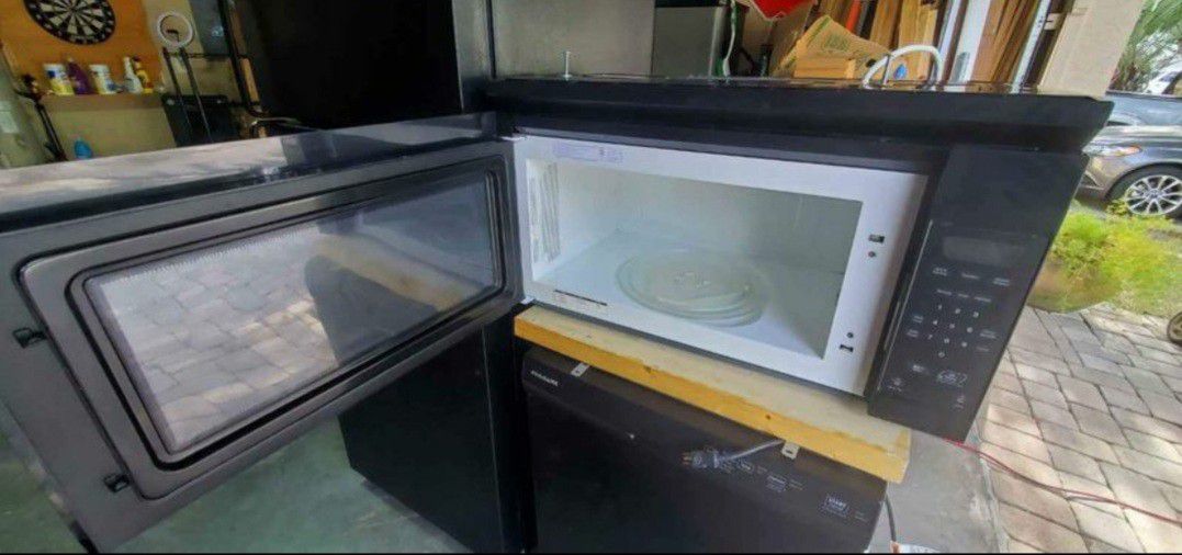 Microwave 1000w 