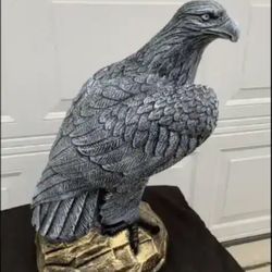 Large Eagle Statue
