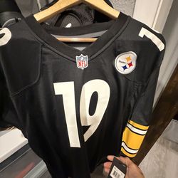 BRAND NEW PITTSBURGH STEELER JERSEY