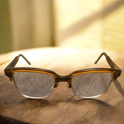 Thom Browne TB709-BWLTGLD51 Walnut Gold 51-19 Square/Rectangle Eyeglasses. Unisex