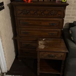 Dresser/End Table
