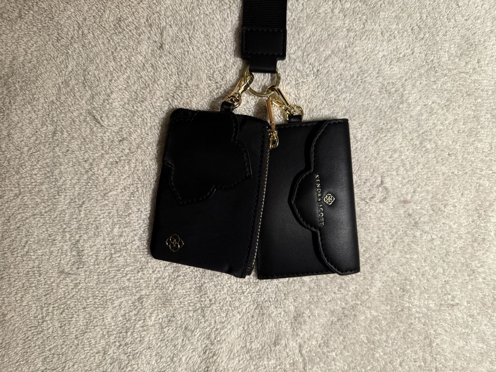 Kendra Scott Wallet Keychain