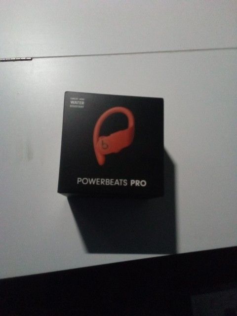 Powerbeats PRO
