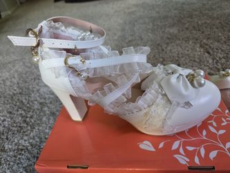 Kawaii/Lolita White Lace Heels