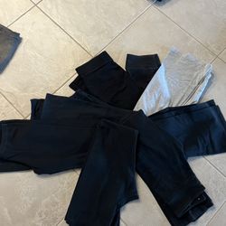 8 Pairs Of Leggings 