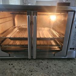 OSTER TOASTER OVEN