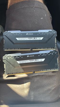 • Corsair Vengeance RGB Pro DDR4 RAM 16GB Kit (2x8GB) 3000MHz C15