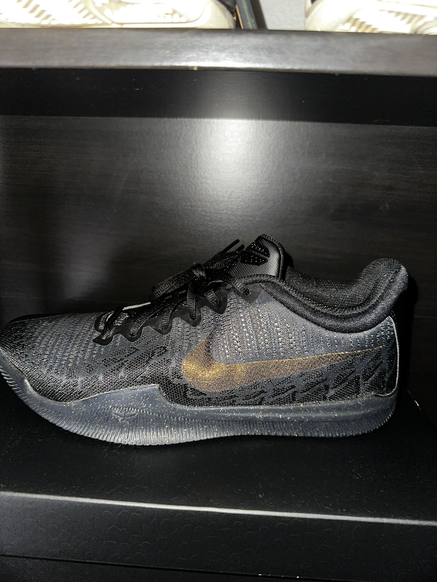 Nike Kobe Mamba Rage Instinct Gold Stars Men’s Size 10.5 NEW Black Gold Shoes