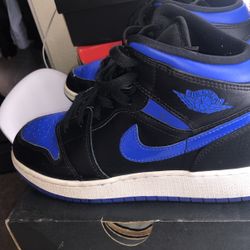 Air Jordan 1 Mid 