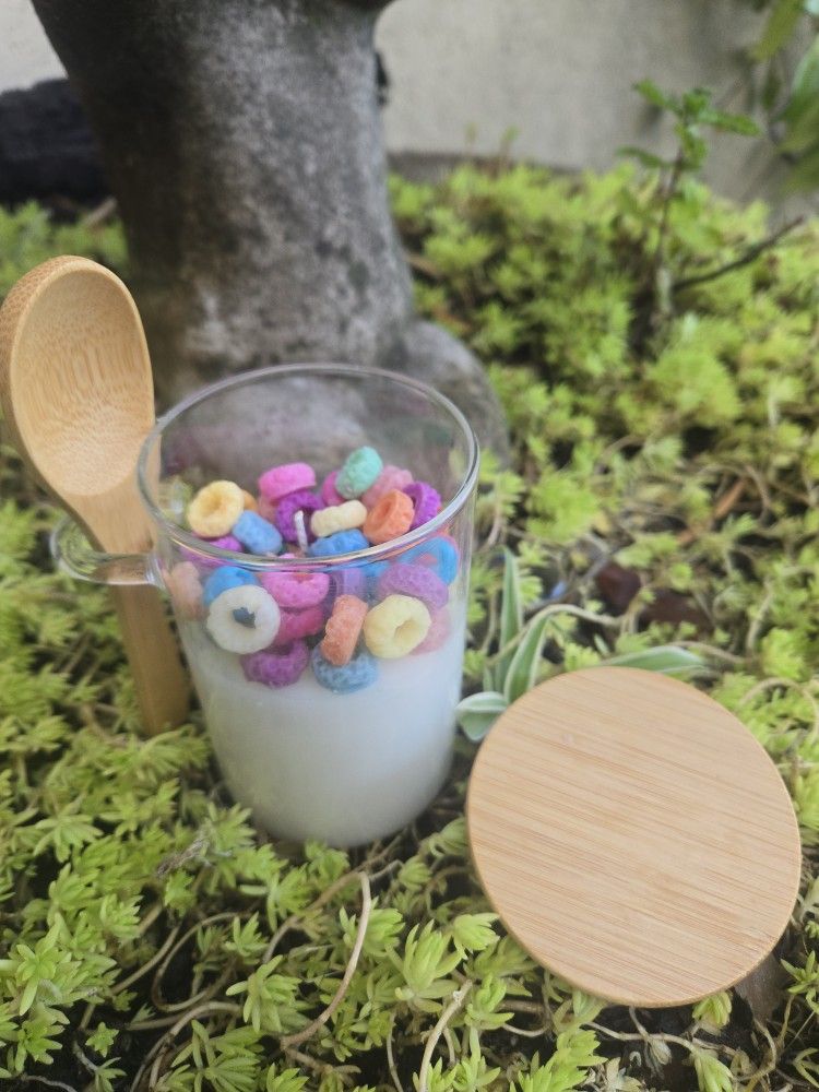 10oz Fruit Loop Candle