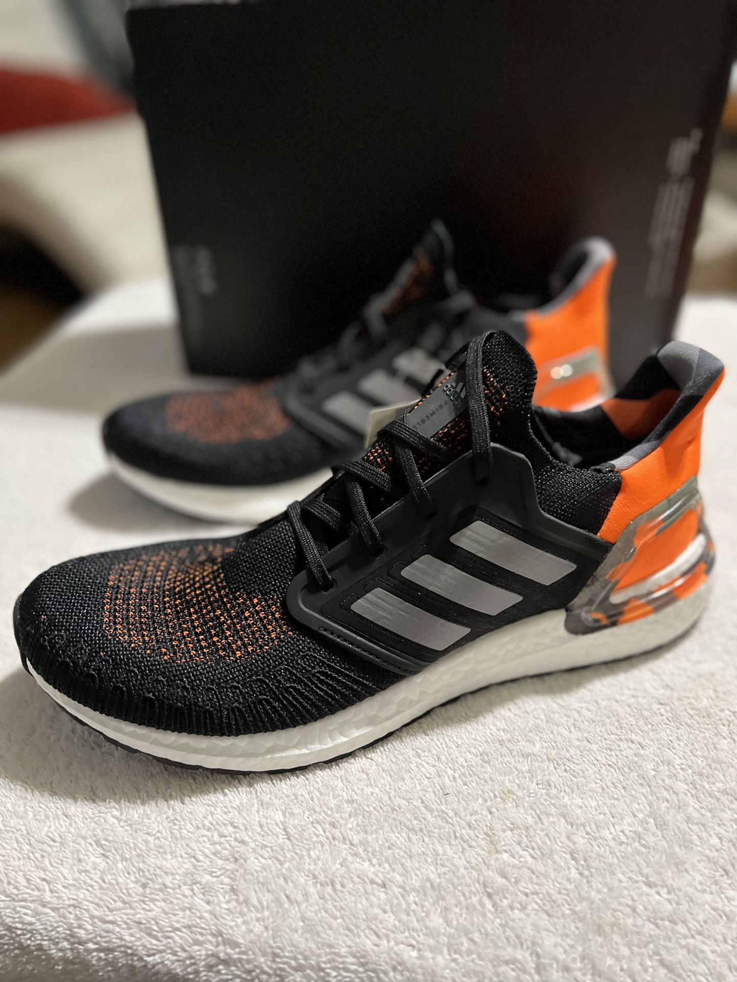 as pizza Correspondent ADIDAS ULTRABOOST 20 SZ 11.5 for Sale in Los Angeles, CA - OfferUp