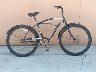 The Realm Two Nine 29-in Beach Cruiser Bicycle $50