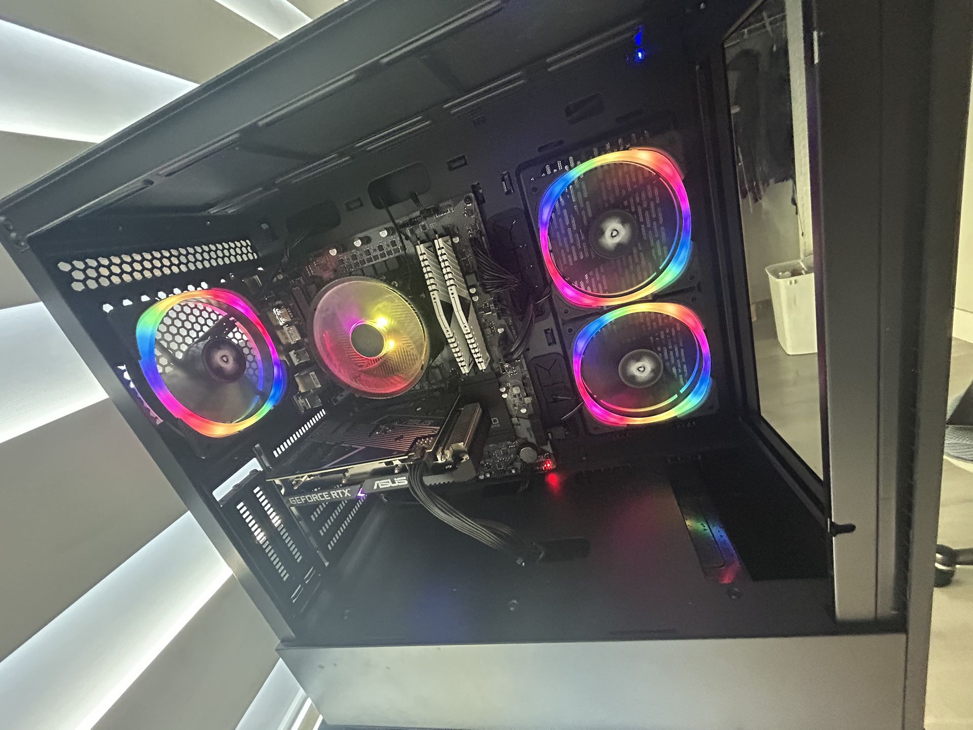 CyberpowerPC Gamer Xtreme Gaming Desktop Computer RTX