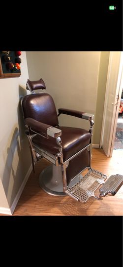 Theo  A Kochs barber chair