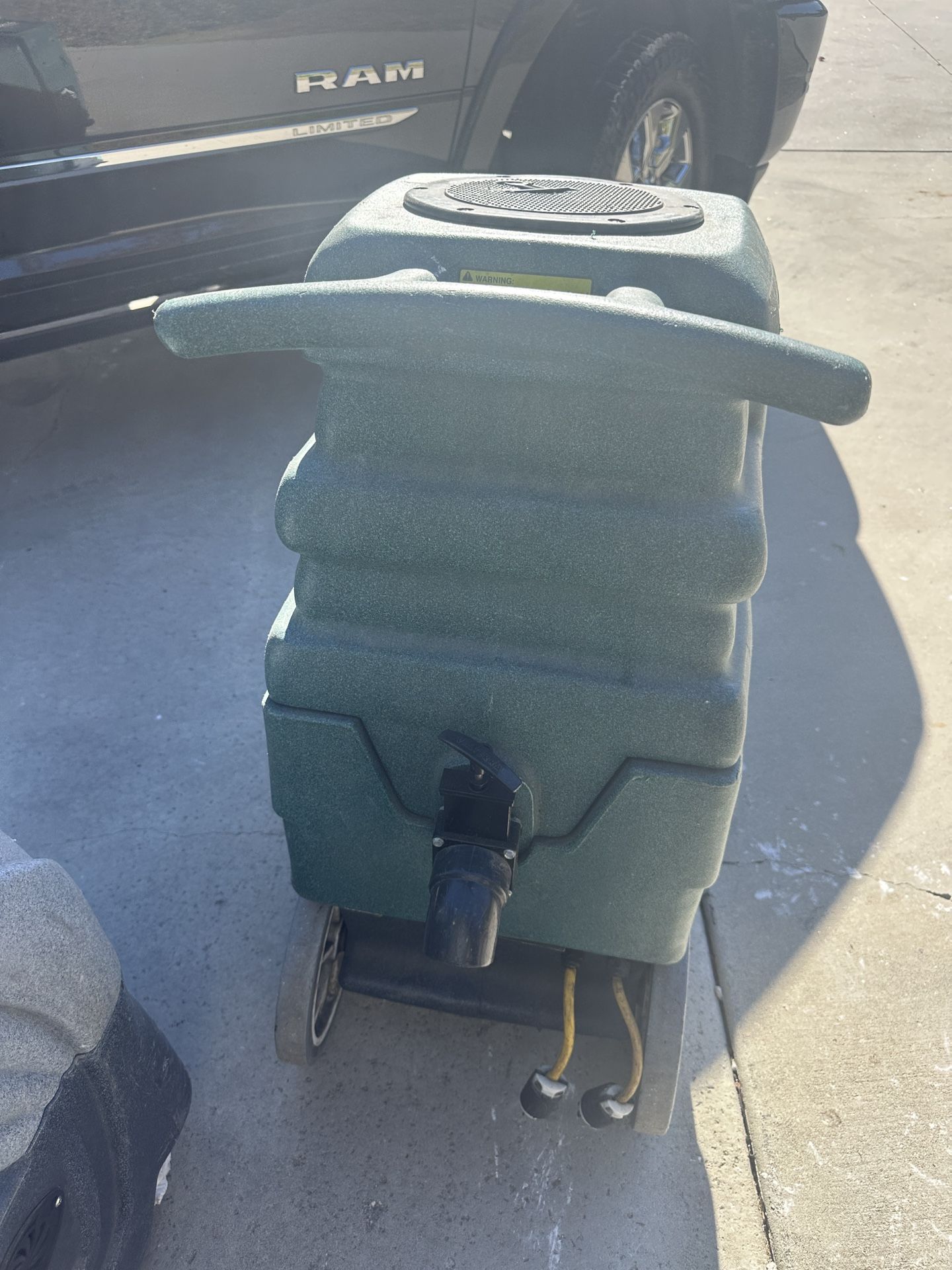 Hot Water Portable Carpet Cleaner