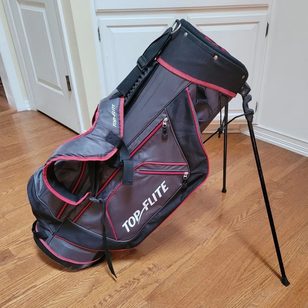Top Flite 6 Way Divider Dual Strap Stand Golf Bag Red/Black