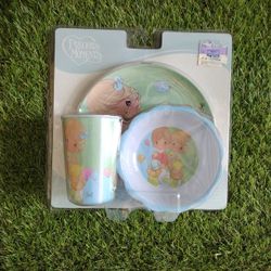 New   Set Precious Moments