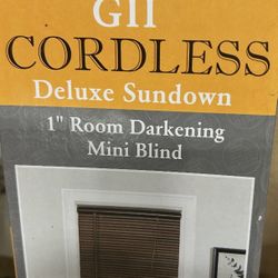 Mini blind
