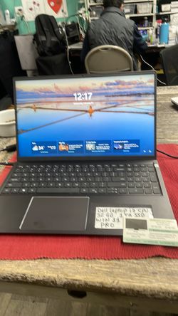 Dell laptop i7-11370H 32gb 1TB win 11 $500