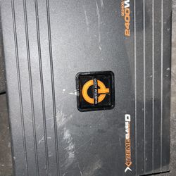 Amplifier 2400 W
