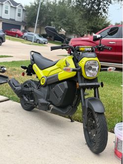 Honda Navi 2022