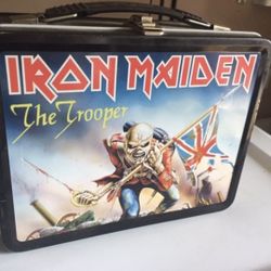 Iron Maiden Lunchbox + Iron Maiden Figure