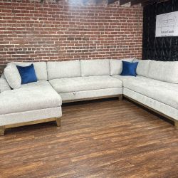 Delivery Available Costco gray U shape sectional sofa couch retails 1500