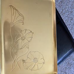 vintage Neocraft by Everlast gold-toned anodized aluminum trays featuring a morning glory flower pattern.