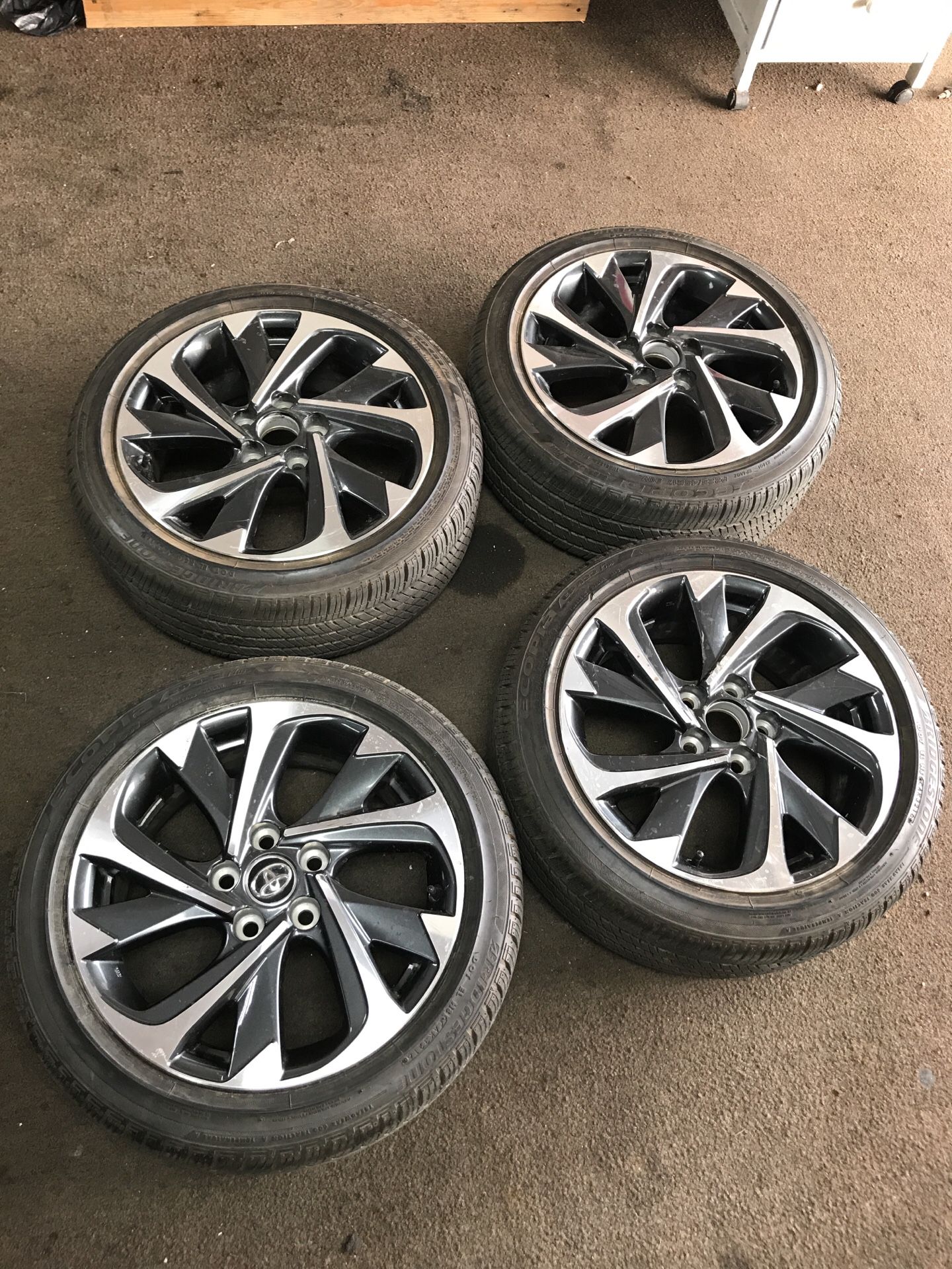 17”Toyota Corolla Oem wheels