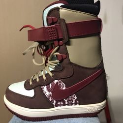New Nike Snow Boots Size 5.5