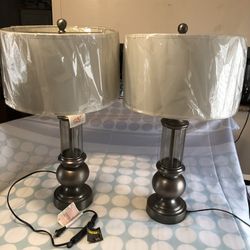 2 Large table lamps, Takes 3-way bulbs