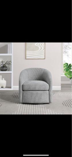 Bella swivel chair