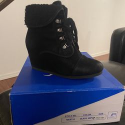 Black Winter Wedges 