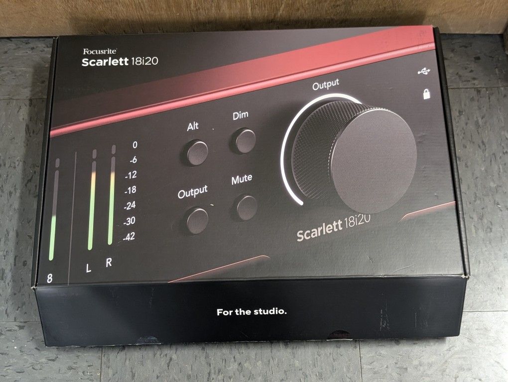 Focusrite Scarlett 18I20 4th Gen in box 