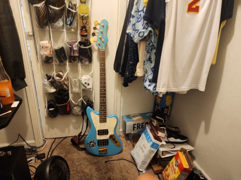 Stagg Bass Guitar