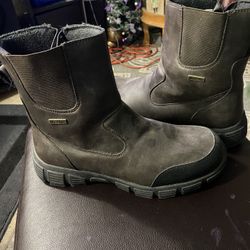 New Mens Boots 