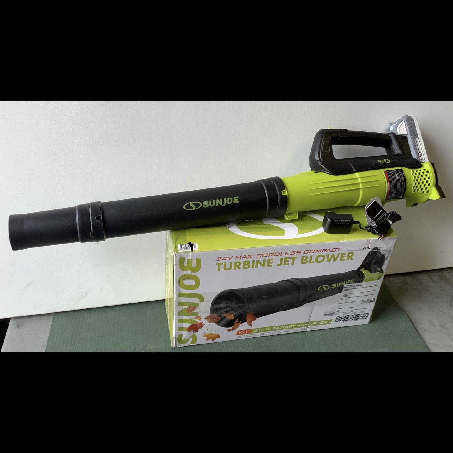 Sun Joe 24 Volts Cordless Blower