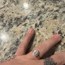 10K Rose Gold Diamond Ring 💍