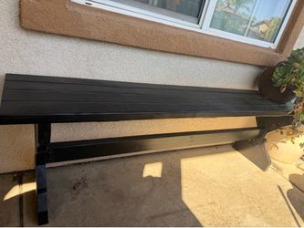 Farmhouse entry bench