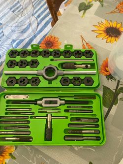 Continental international  40 pc Tap&Die set