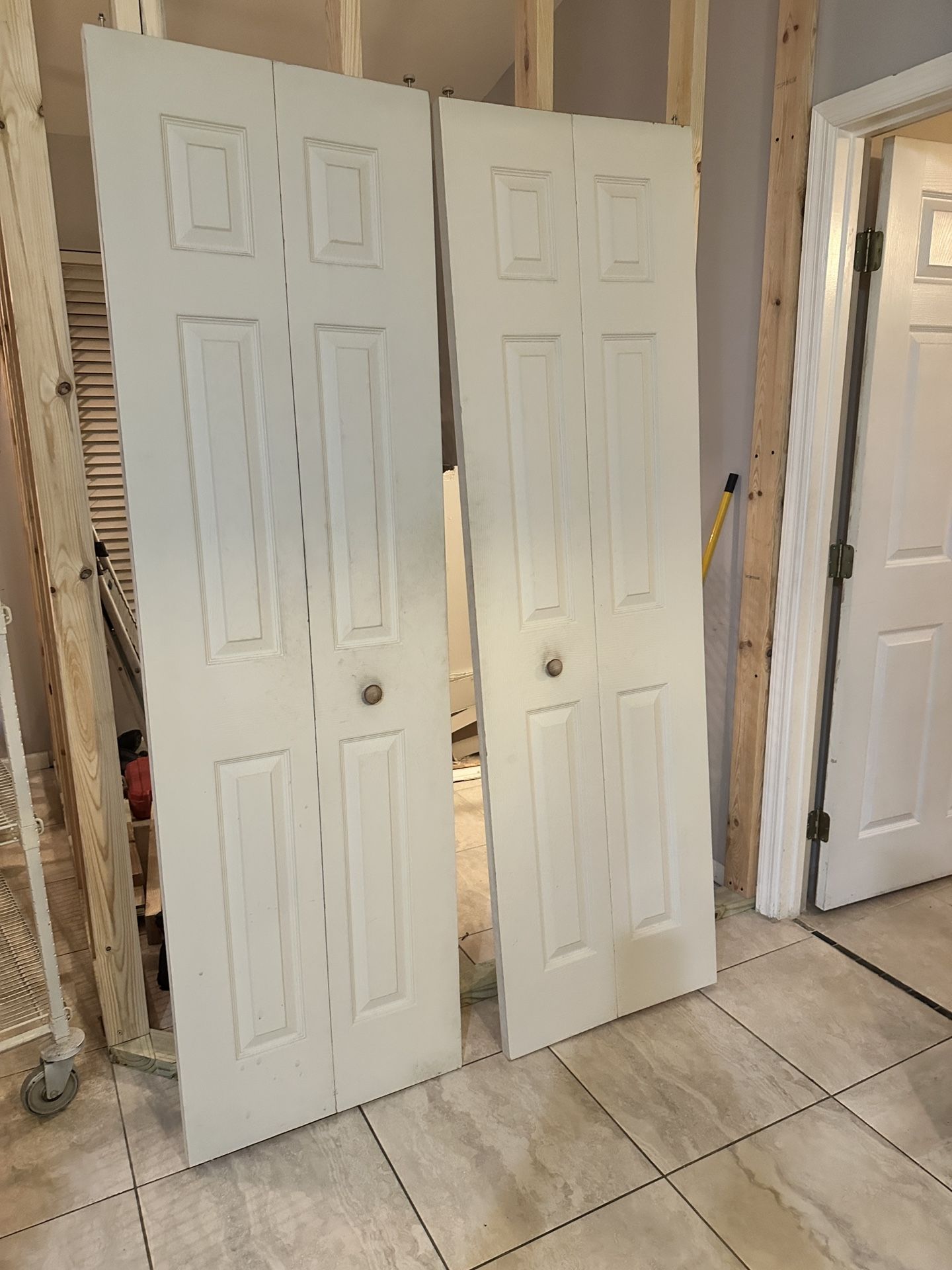 Set 4 ‘Bifold Doors