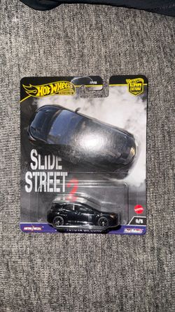 Hot Wheels Premium Car Culture Slide Street Toyota GR Corolla chase