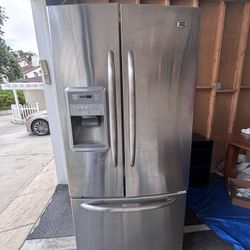 Fridge to door