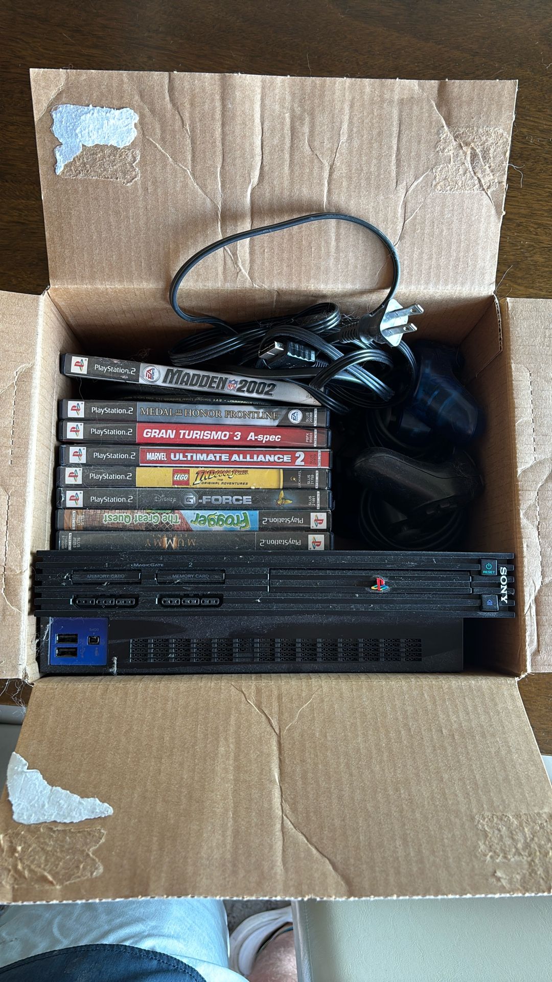 PLAYSTATION 2 With Games